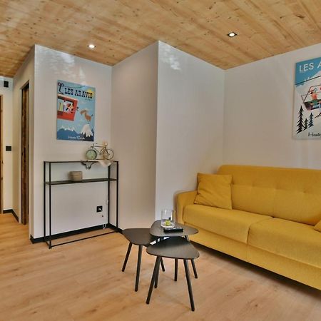 Bel Appartement Centre De Thones Lumineux Et Spacieux Neuf Exteriör bild